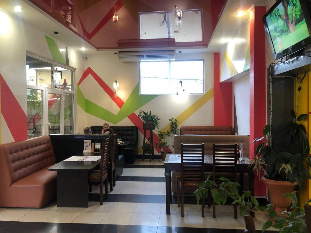 Саквояж Вокзал Bed & Breakfast Lviv Luaran gambar